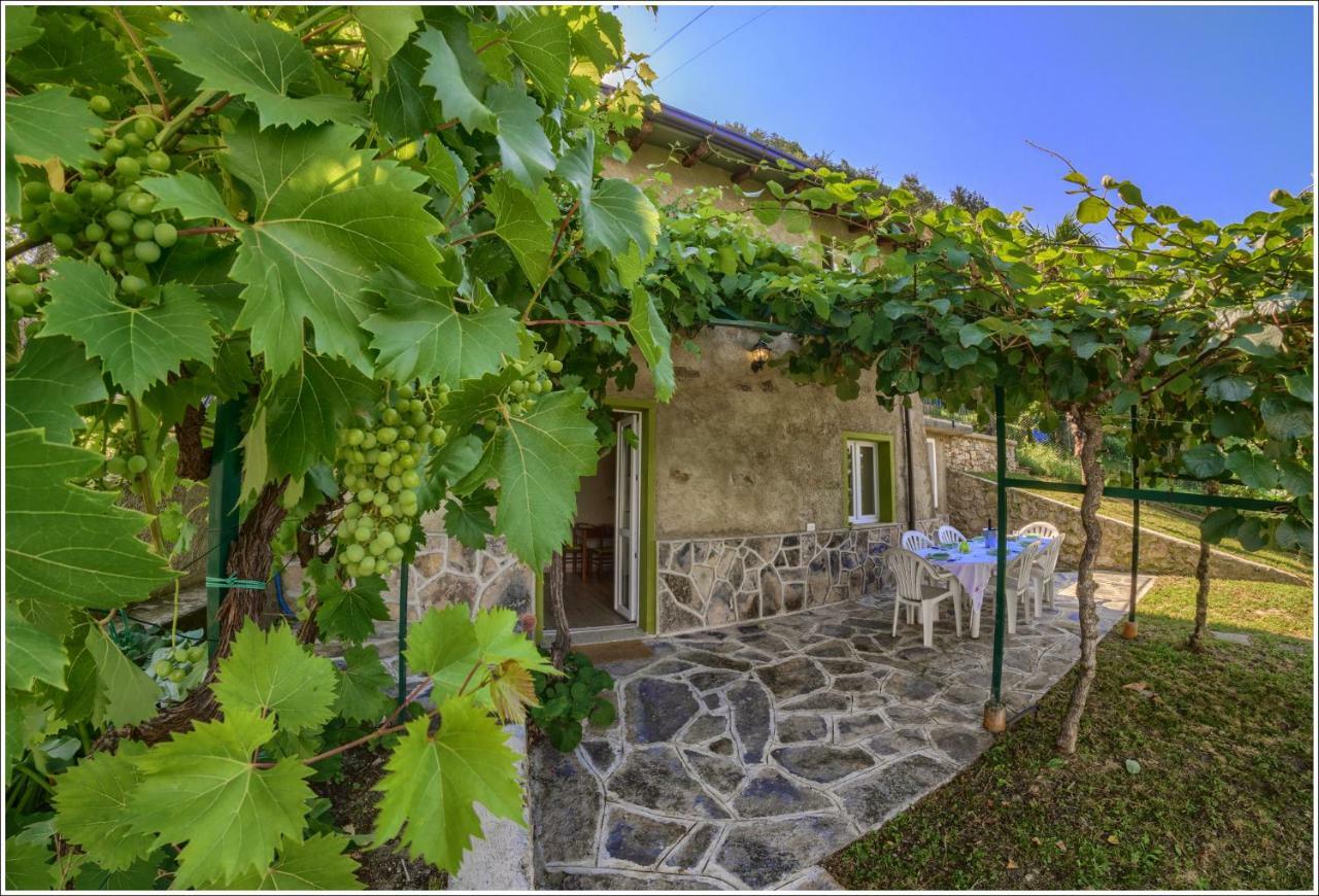 Fantastica Casa Poppo Apartment Bellano Exterior foto
